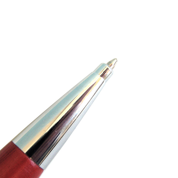 Lucciaro-Chiara-Ballpoint-Pen-Tip