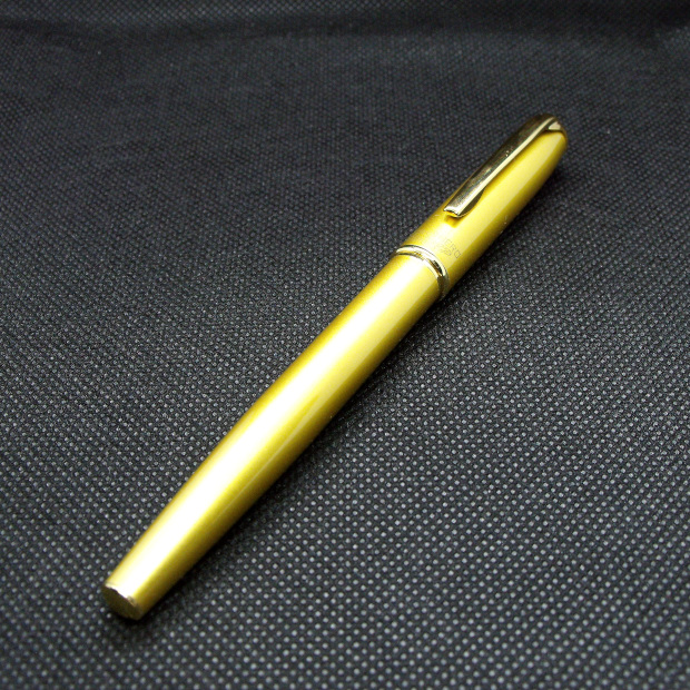 Hero 7023 Fountain Pen
